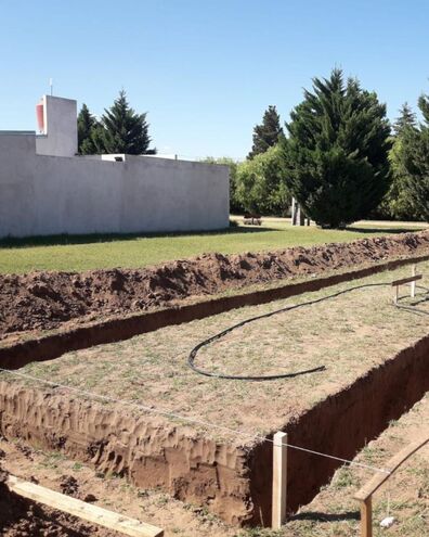 Terreno listo para iniciar la construcción