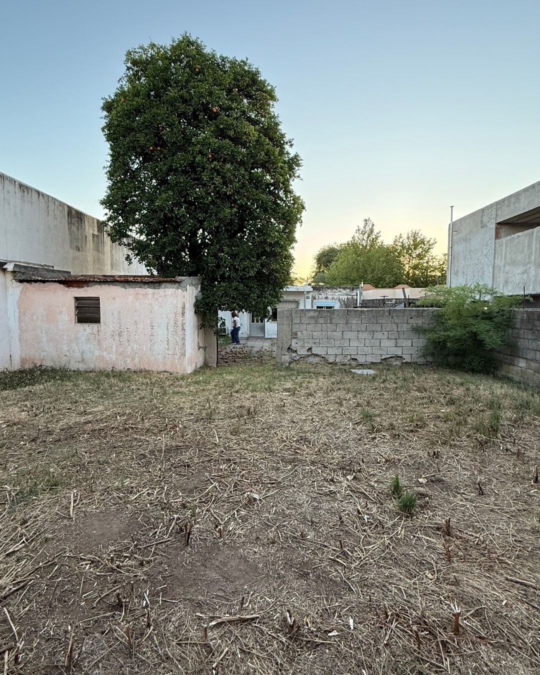 Casa tradicional sobre Avenida