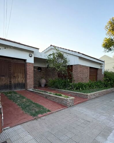 Casa en radio céntrico